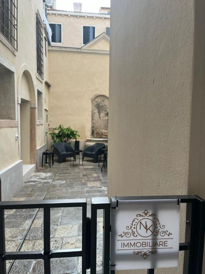 Apartamento Immobiliare Nk Palazzo Bonvicini Venecia Exterior foto